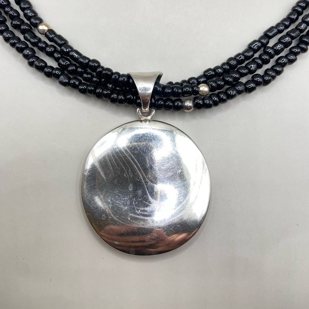 Silpada Wavy Disc Pendant Necklace S1123 - Picture 3 of 10